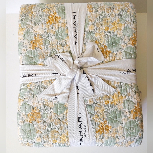 🎁Tahari Home 3 Piece Quilt Set - 7995CIT CITEVE - Picture 2 of 7